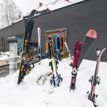 Orman Evi Oliwne Wzgorza