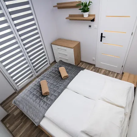 Orman Evi Oliwne Wzgorza