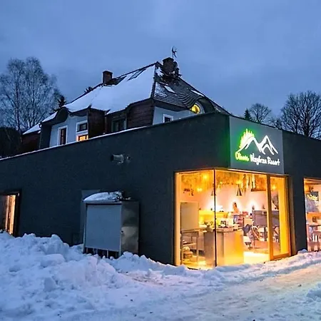 Oliwne Wzgórza Lodge