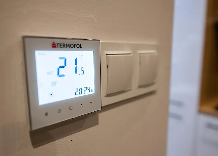 Oliwne Wzgorza Lodge *